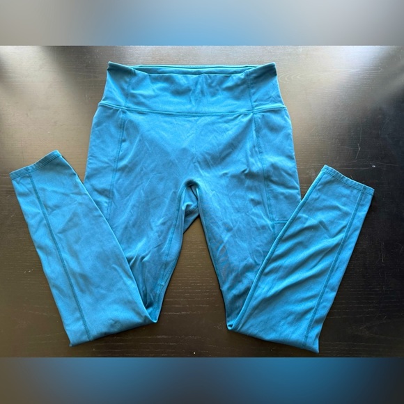 Blue Fabletics Leggings Size Large with Pockets No Front Seam - Picture 1 of 4